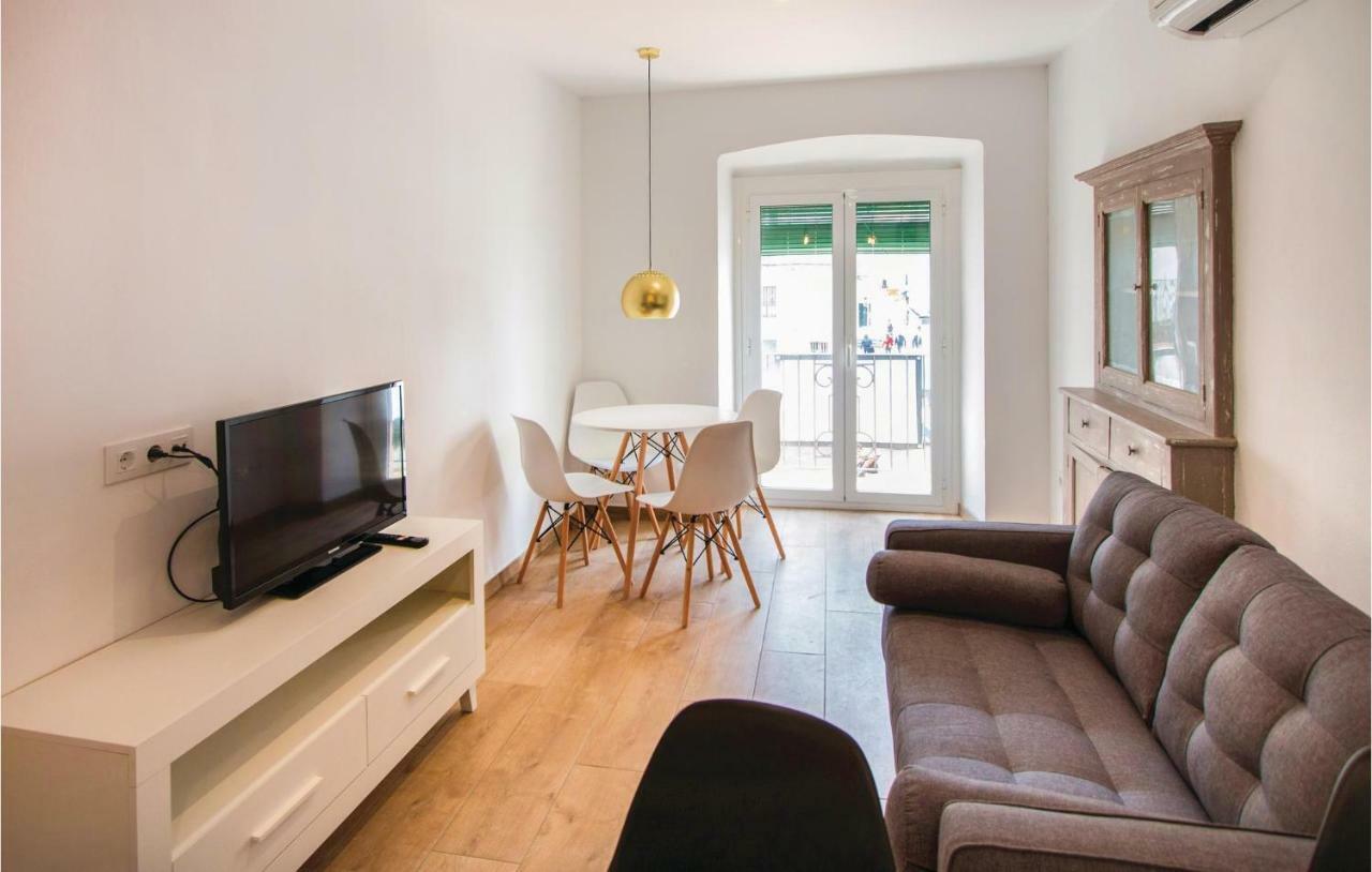 Amazing Apartment In Blanes With Kitchen Ngoại thất bức ảnh